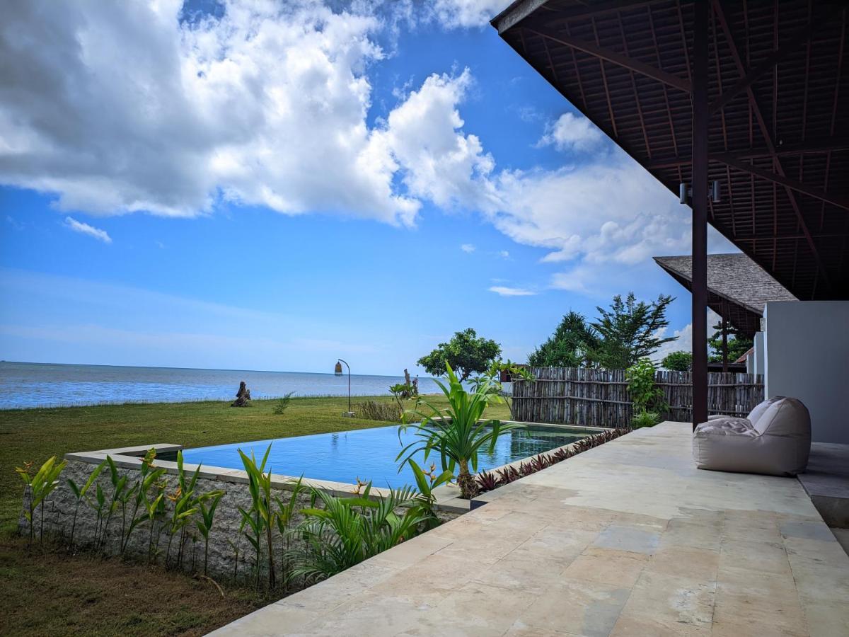 The Club Villas Lombok Sekotong Buitenkant foto