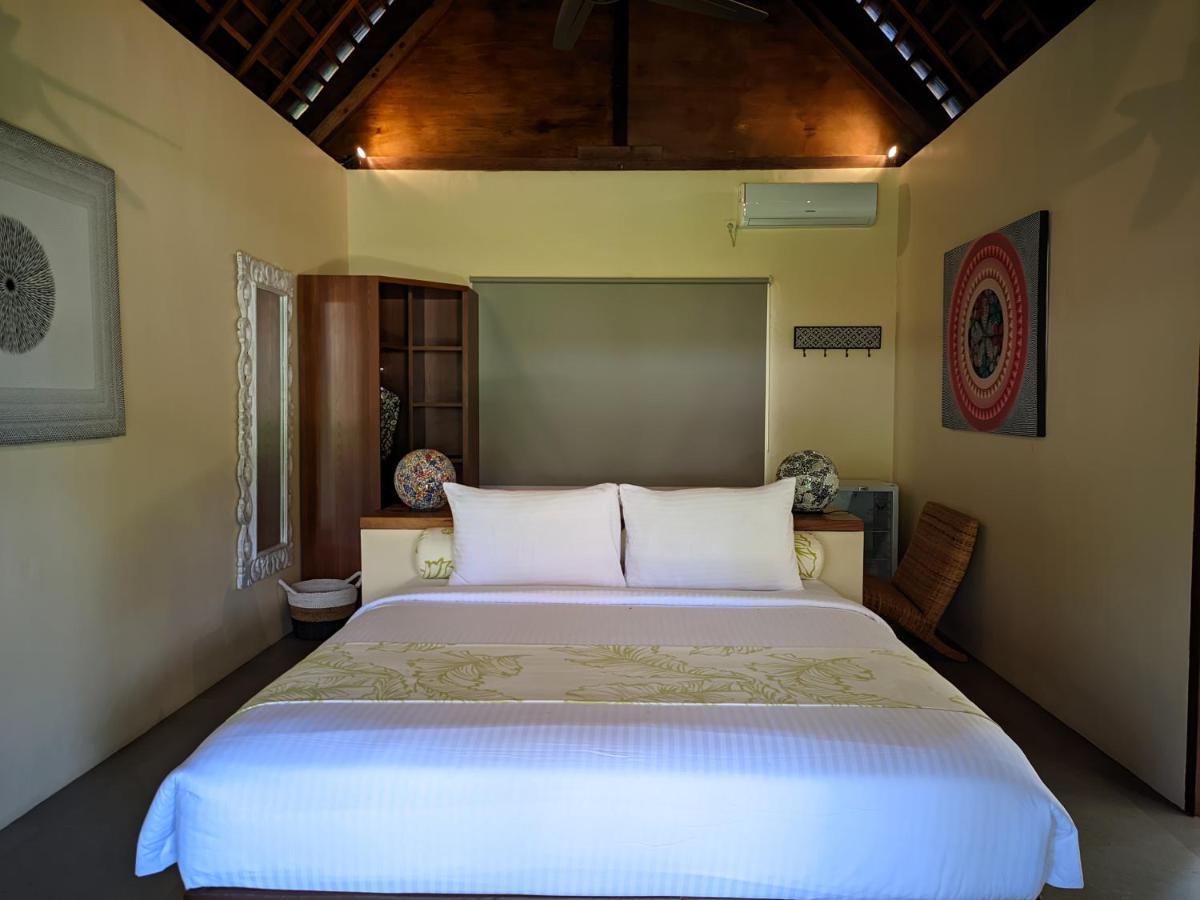 The Club Villas Lombok Sekotong Buitenkant foto