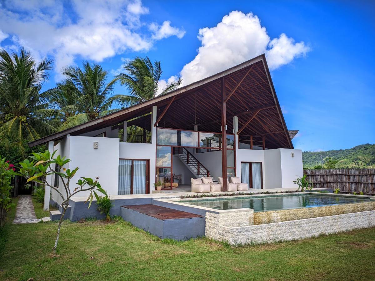 The Club Villas Lombok Sekotong Buitenkant foto