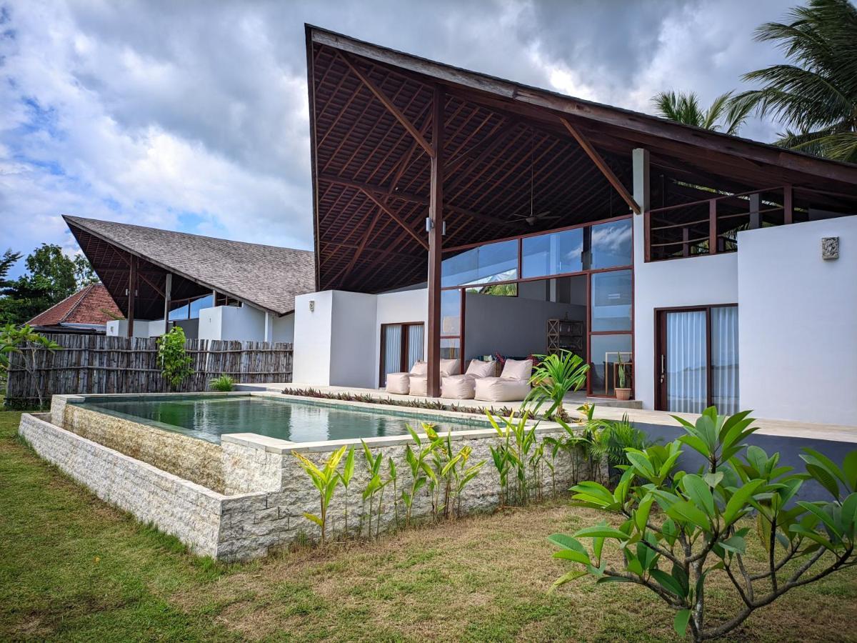The Club Villas Lombok Sekotong Buitenkant foto