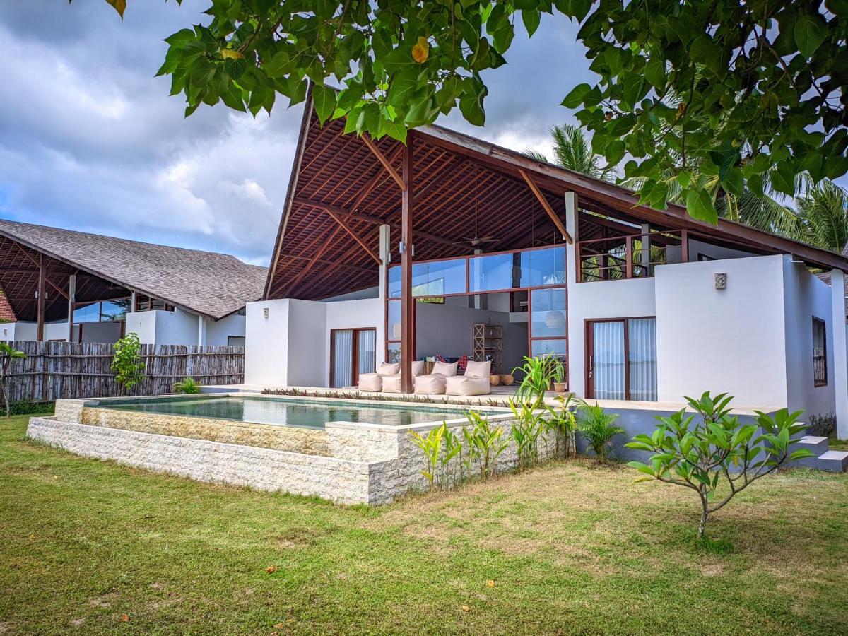 The Club Villas Lombok Sekotong Buitenkant foto